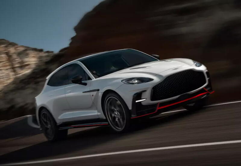 Aston Martin DBX добавили мощности за счет технологий супергибрида Valhalla